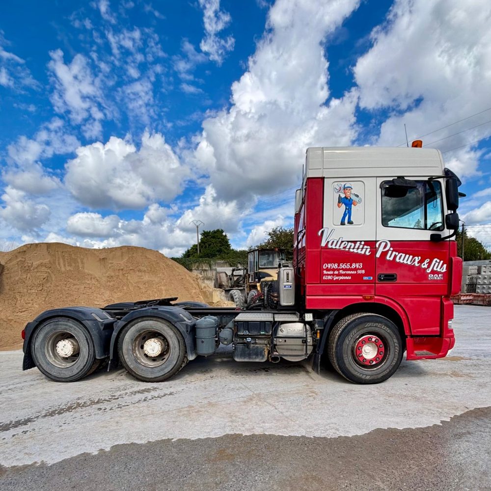 WhatsApp Image 2025-09-08 at 10.25.59 (7)