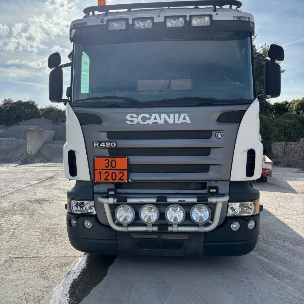 WhatsApp Image 2025-10-08 at 16.21.03 (6)