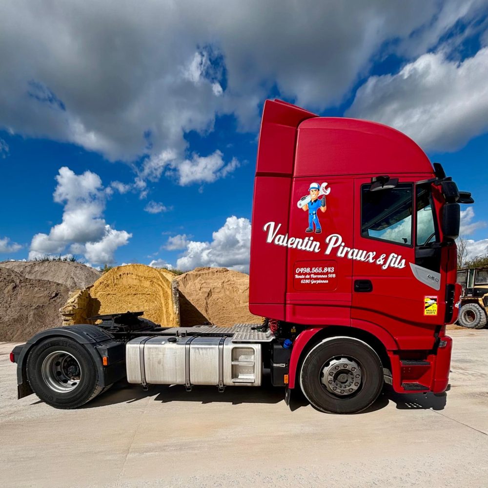 WhatsApp Image 2025-10-28 at 11.27.31 (31)