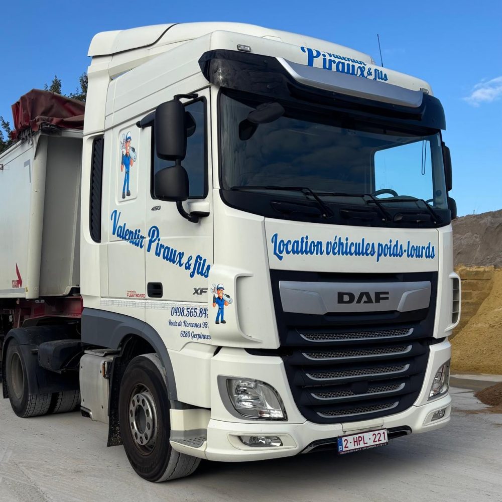 WhatsApp Image 2025-10-28 at 11.42.58 (3)