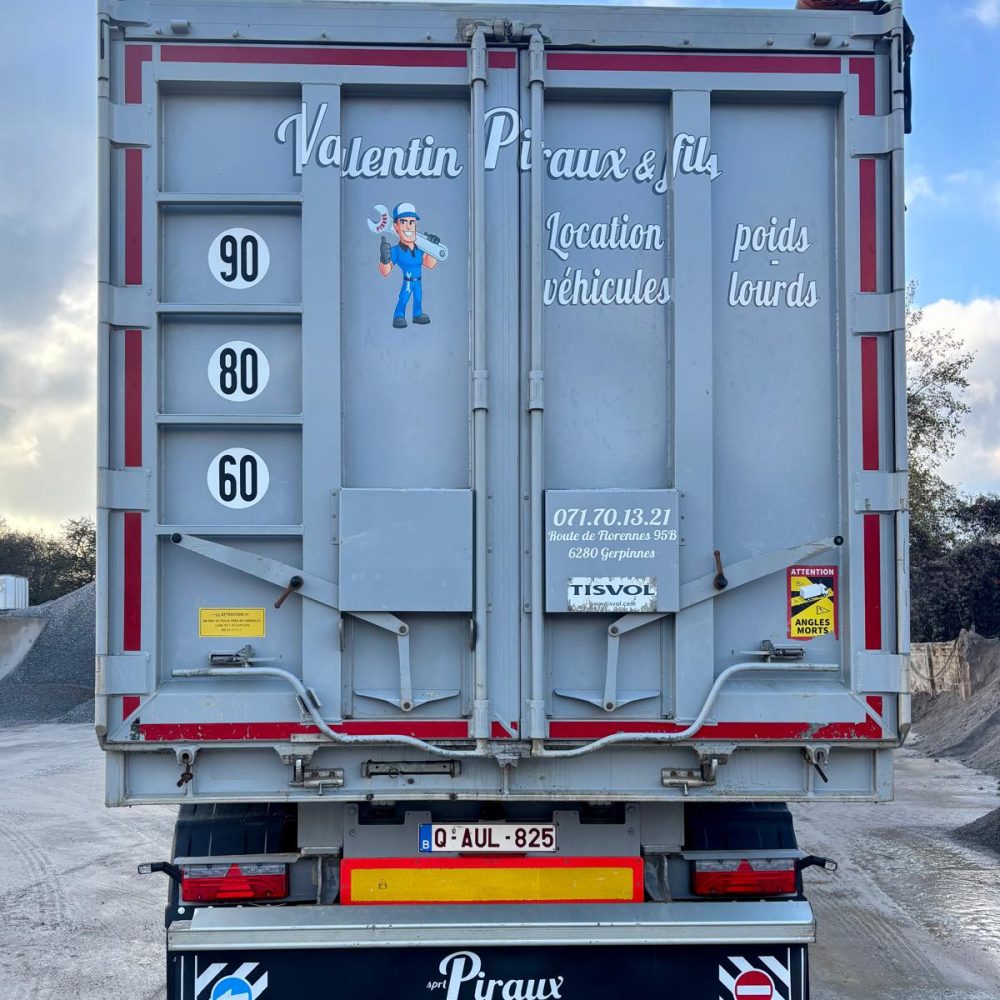 WhatsApp Image 2025-11-21 at 14.00.17 (1)