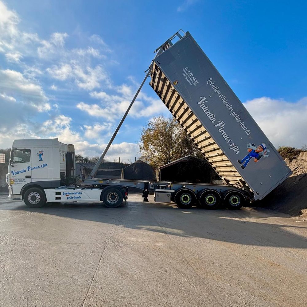 WhatsApp Image 2025-11-21 at 14.00.17 (2)