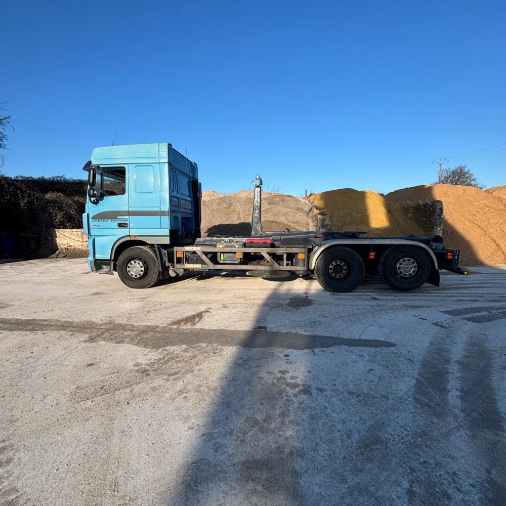 WhatsApp Image 2025-12-15 at 12.03.55 (13)