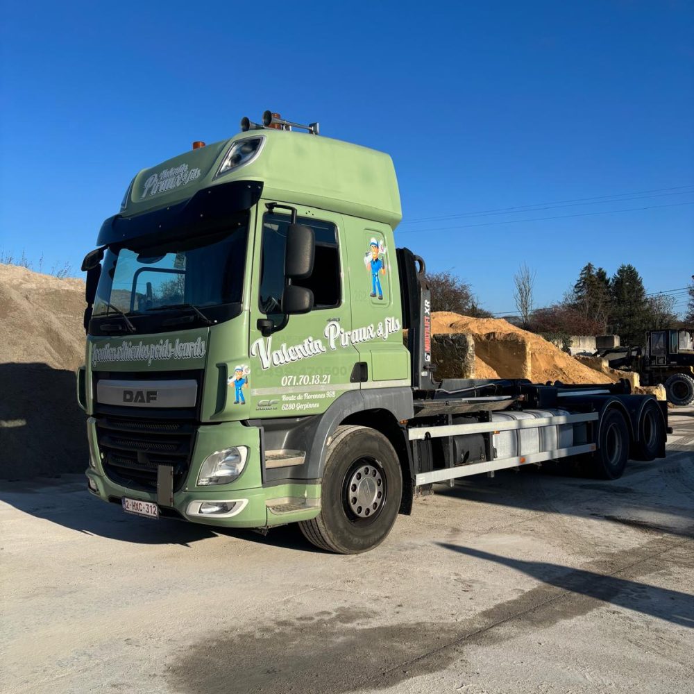 WhatsApp Image 2025-12-15 at 12.03.55 (3)